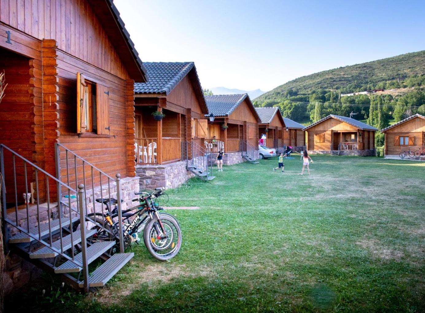 Bungalows Laspaúles エクステリア 写真